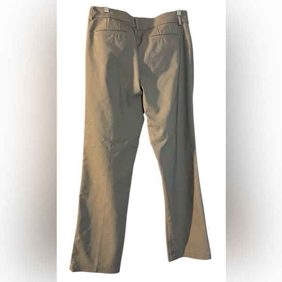 Lee Women's secretly shapes Mid-Rise straight leg tan career casual Pant. 14 - Picture 1 of 8